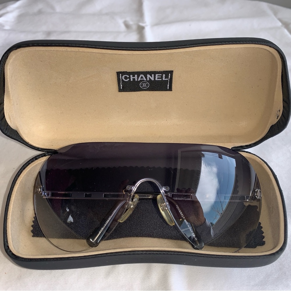Vintage CHANEL Aviator Sunglasses